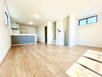 市川市鬼高2丁目 新築戸建 リビング リビング