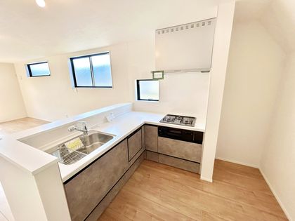 市川市鬼高2丁目 新築戸建 キッチン キッチン