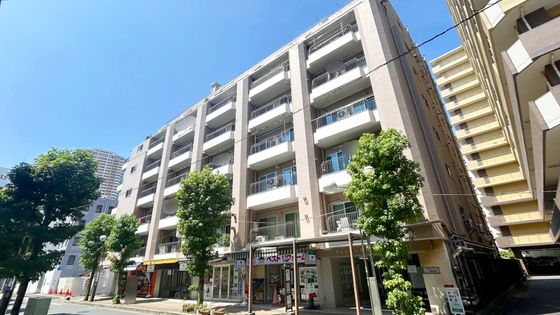 マンション市川 外観