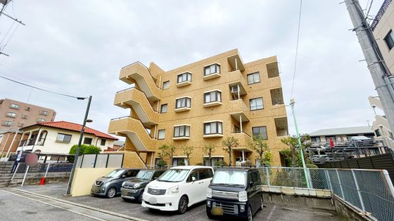 ライオンズマンション市川第7 外観