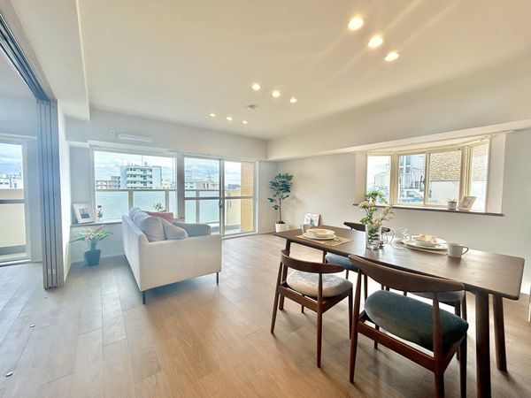 京成サンコーポ市川 リビング リビング