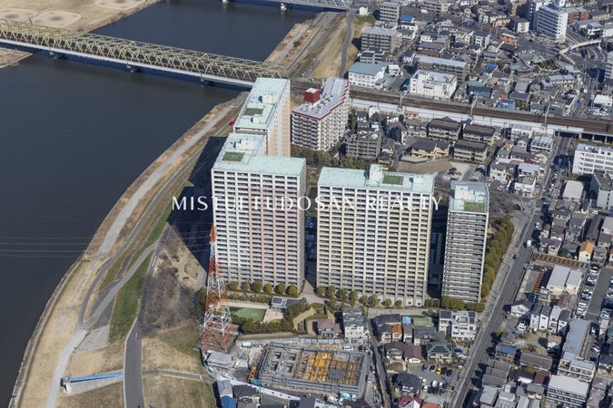 パークシティ市川 C棟 外観