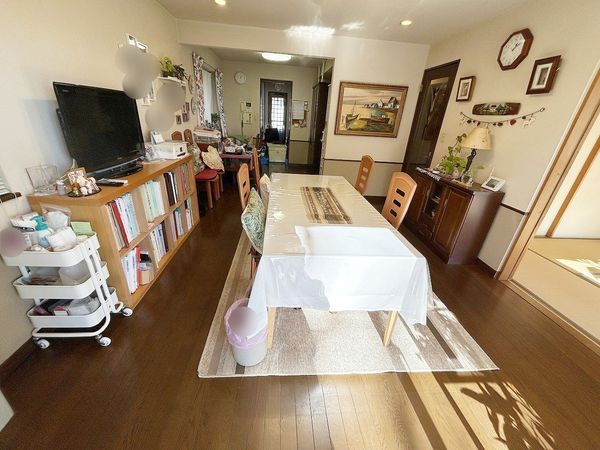 染井野6丁目 戸建 リビング 染井野6丁目 戸建 リビング