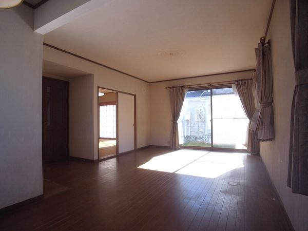 大学町2丁目 戸建 リビング 大学町2丁目 戸建 リビング