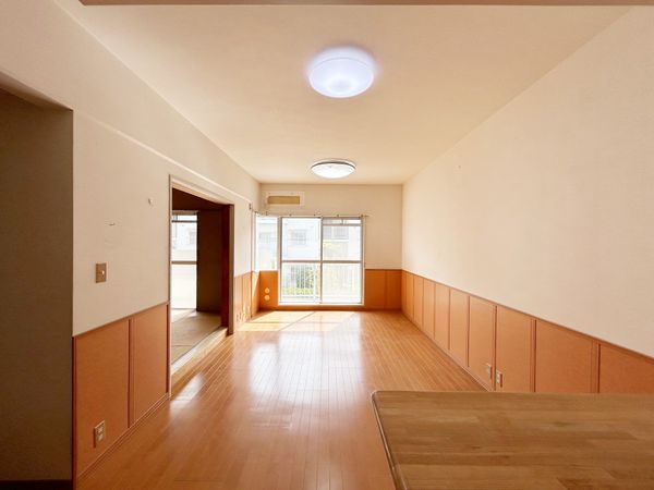 テラス八千代台 A棟 リビング テラス八千代台 A棟 リビング