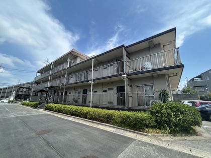 ソレイユ鷹の台 外観