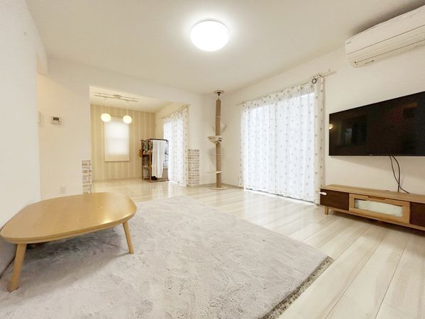 印西市大塚3丁目 戸建 リビング