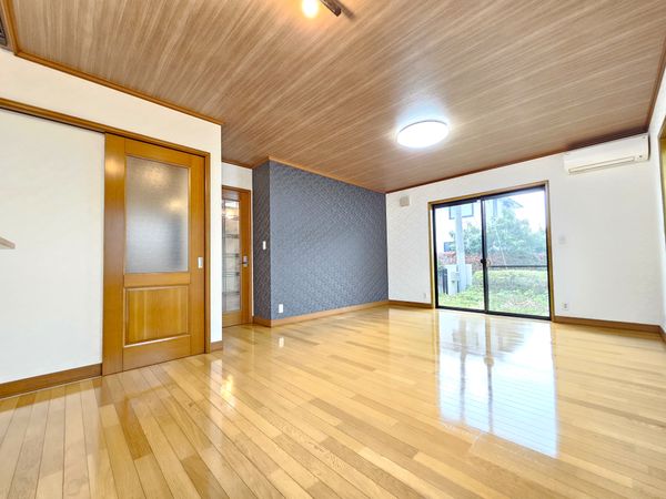 白井市大山口1丁目 戸建 リビング 白井市大山口1丁目 戸建 リビング
