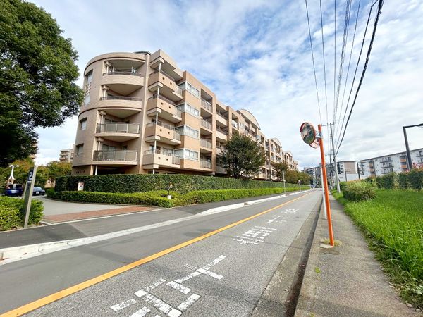中銀白井マンシオン 6号館 外観
