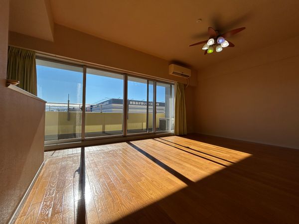 プリスタ レジデンスⅠ リビング