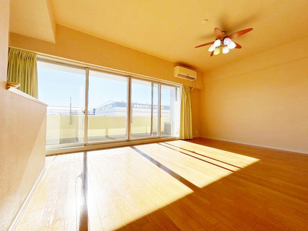 プリスタ レジデンスⅠ リビング