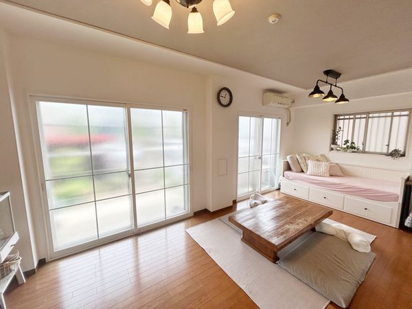 ローレルスクエア千葉ニュータウン中央A棟 リビング