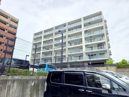 コニファーコート松飛台 外観