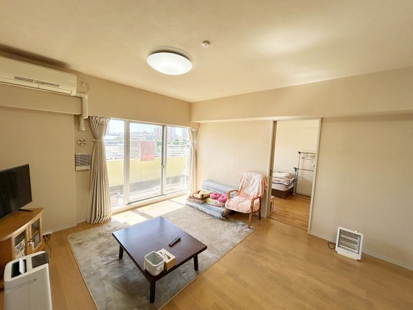 プリスタ レジデンスⅠ リビング プリスタ レジデンスⅠ リビング