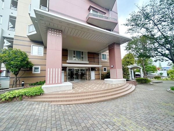 アバンドーネ原五番街 第8号棟 エントランス アバンドーネ原五番街 第8号棟 エントランス