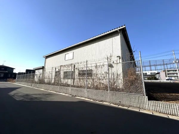 南東側からの現地写真