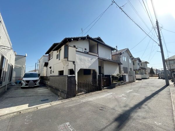 松戸市胡録台 土地 前面道路含む外観