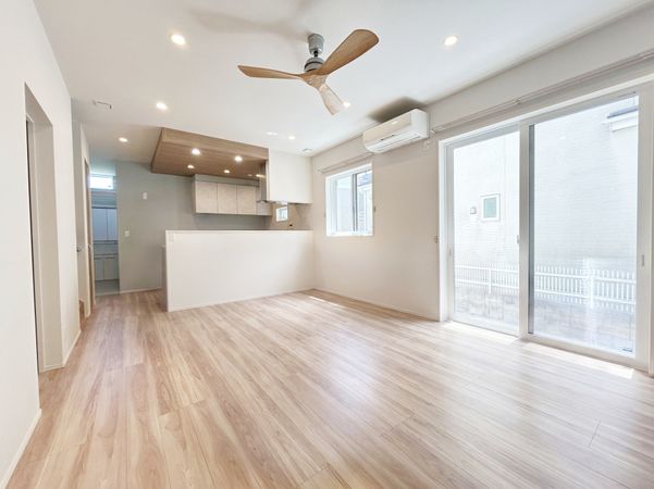 松戸市松戸 戸建 リビング