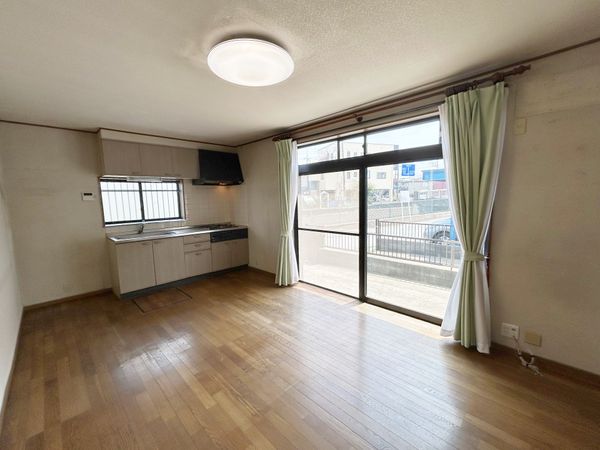 松戸市古ケ崎2丁目 戸建 リビング 松戸市古ケ崎2丁目 戸建 リビング