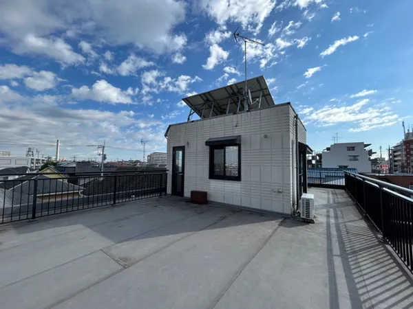 ３階バルコニー