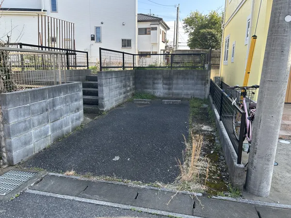 駐車スペースあり