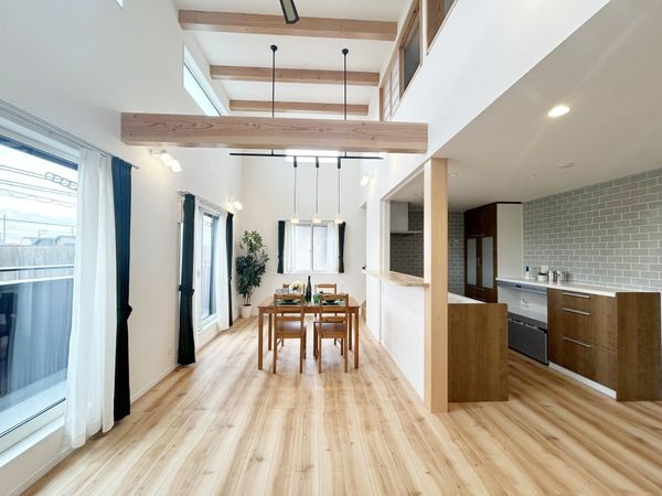 流山市木1丁目 新築戸建 リビング 流山市木1丁目 新築戸建 リビング
