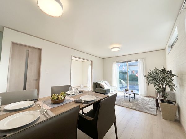 松戸市新松戸6丁目 新築戸建 D号棟 リビング