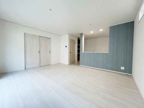 松戸市栄町8丁目 新築戸建 F号棟 リビング