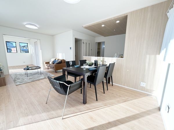 松戸市栄町8丁目 新築戸建 B号棟 リビング