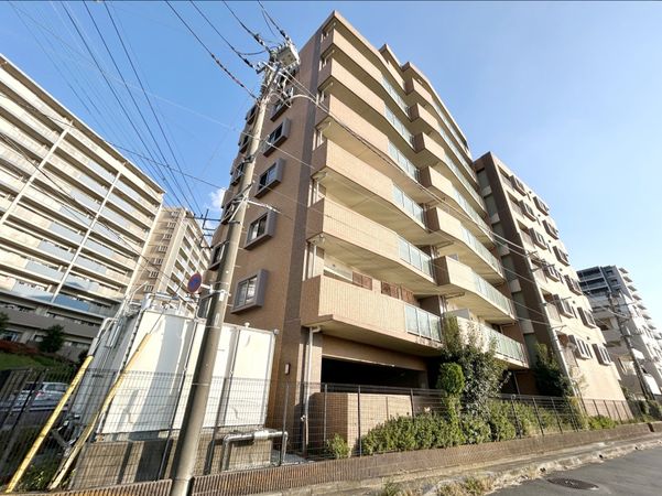 ラ・シェーナ三郷アビエルト 外観 ラ・シェーナ三郷アビエルト 外観