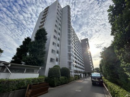新松戸南パークハウス B棟 外観写真