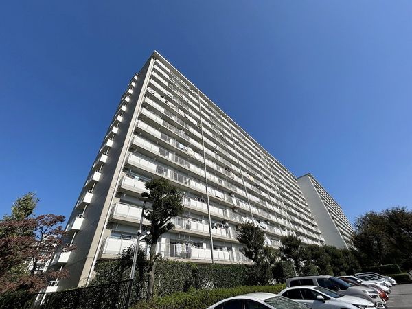 新松戸東パークハウス C棟 外観 新松戸東パークハウス C棟 外観