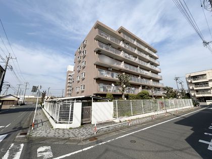 ライオンズマンション三郷 外観
