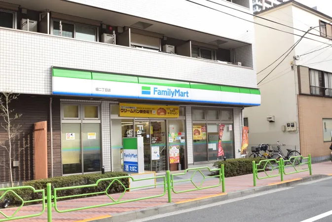 徒歩4分。