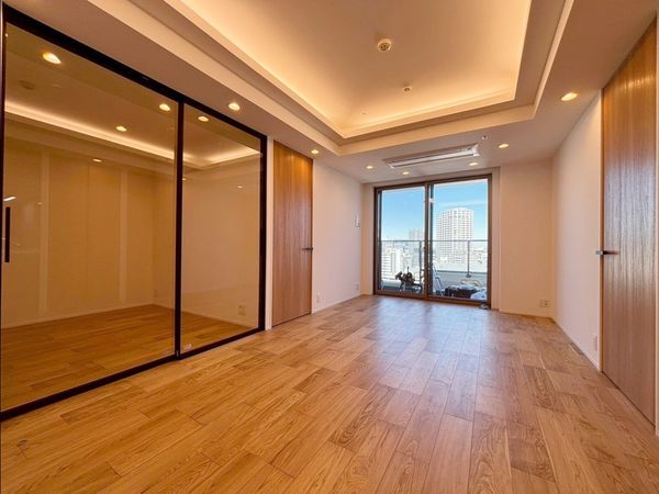 パークシティ中央湊 ザタワー リビング