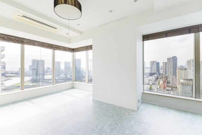 CAPITAL GATE PLACE THE TOWER リビング