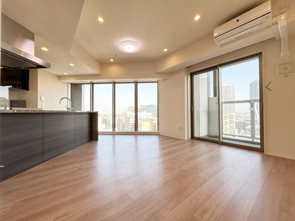 Brillia THE TOWER 東京八重洲アベニュー リビング