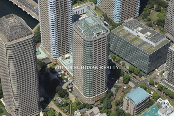 シティフロントタワー 外観