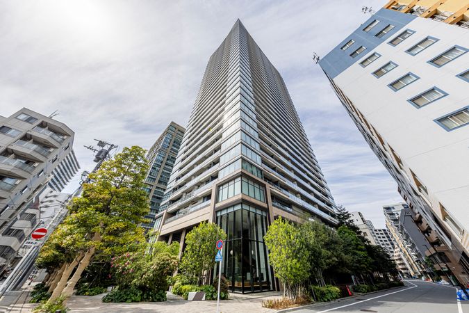 パークシティ中央湊 ザタワー 外観