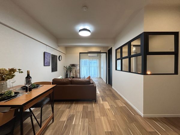 三田ナショナルコート リビング