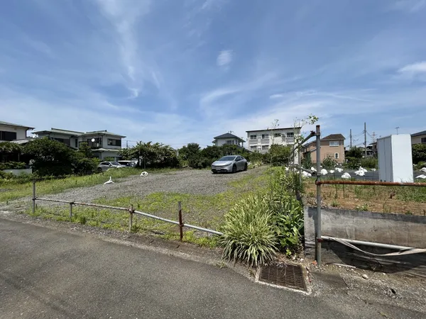 南西側道路より撮影
