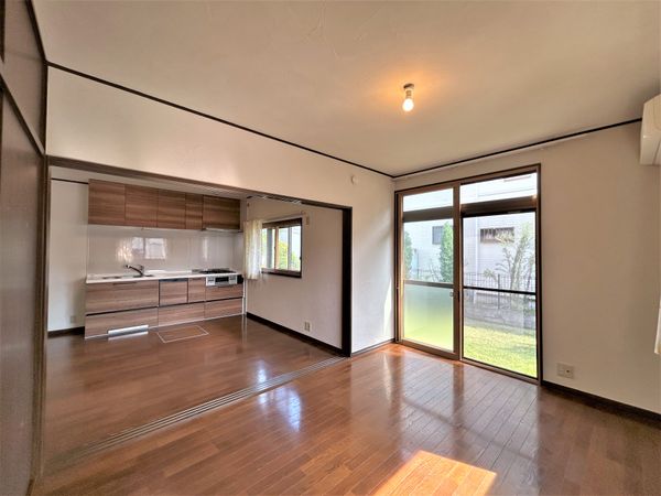 東山田1丁目戸建 リビング 東山田1丁目戸建 リビング