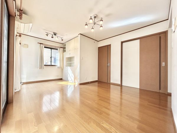 茅ケ崎南5丁目 戸建 リビング 茅ケ崎南5丁目 戸建 リビング