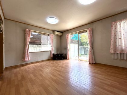 早渕2丁目戸建 リビング
