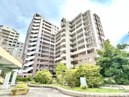 プロムナード仲町台3号棟 外観