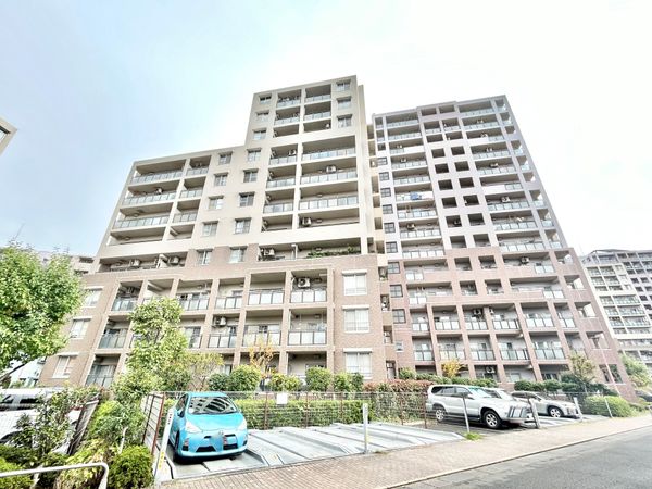 プロムナード仲町台 2号棟 外観 プロムナード仲町台 2号棟 外観