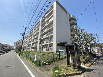 しらとり台住宅 1号棟 外観