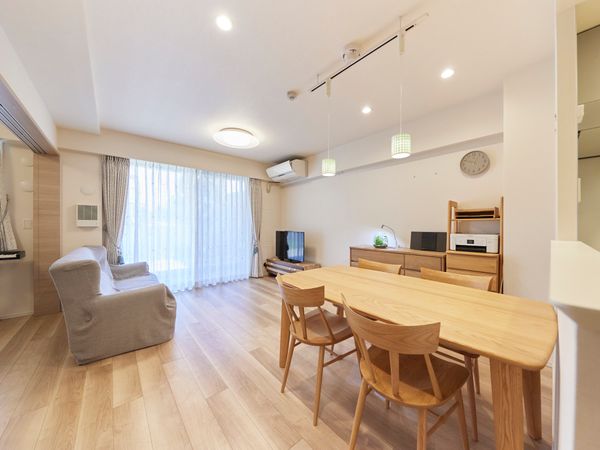 アールブラン横浜仲町台 リビング リビング