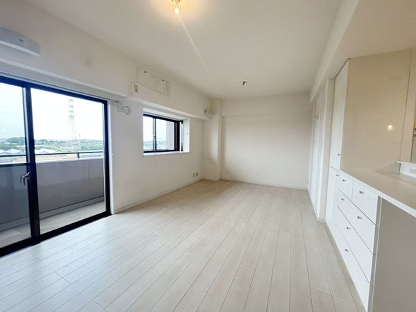 ヒルズアスパイア 1号棟 リビング