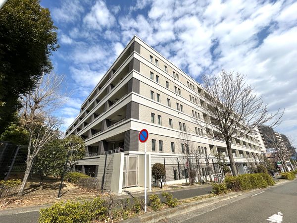 ライオンズ港北ニュータウンフォレストフォート 外観